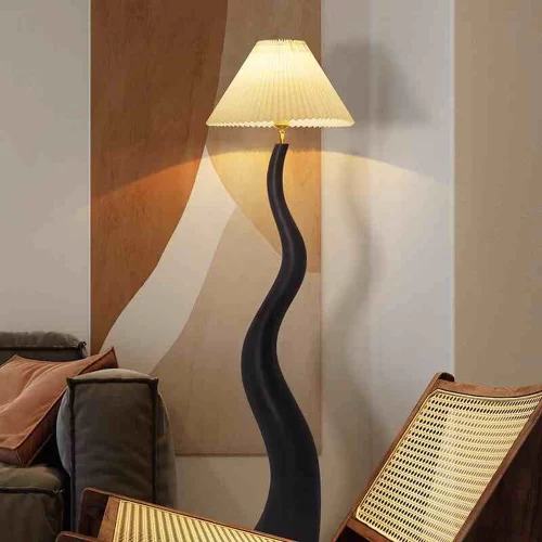 Black Japanese Creative Cream Style Floor Lamp Living Room Scene Display